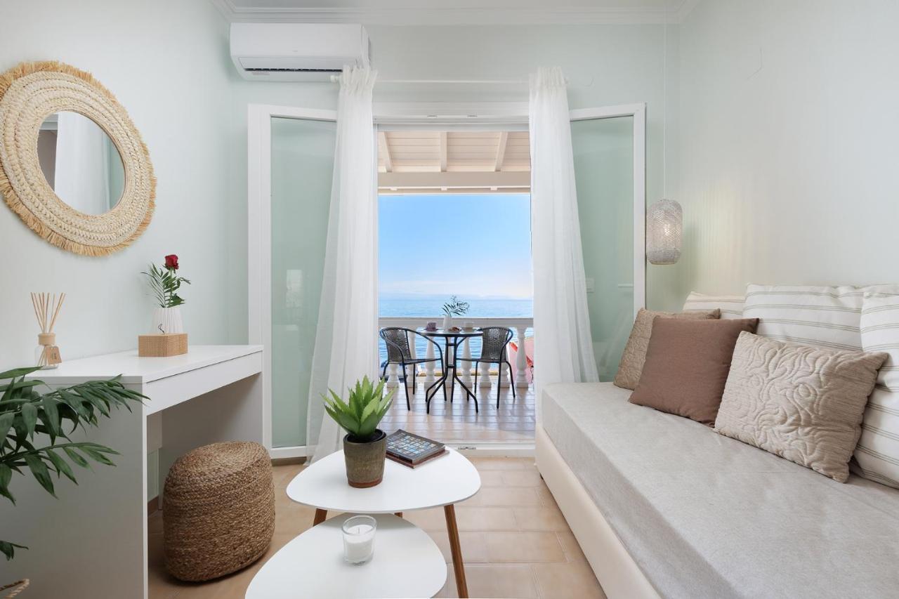 Marina Beachfront Apartment By Konnect, איפסוס מראה חיצוני תמונה