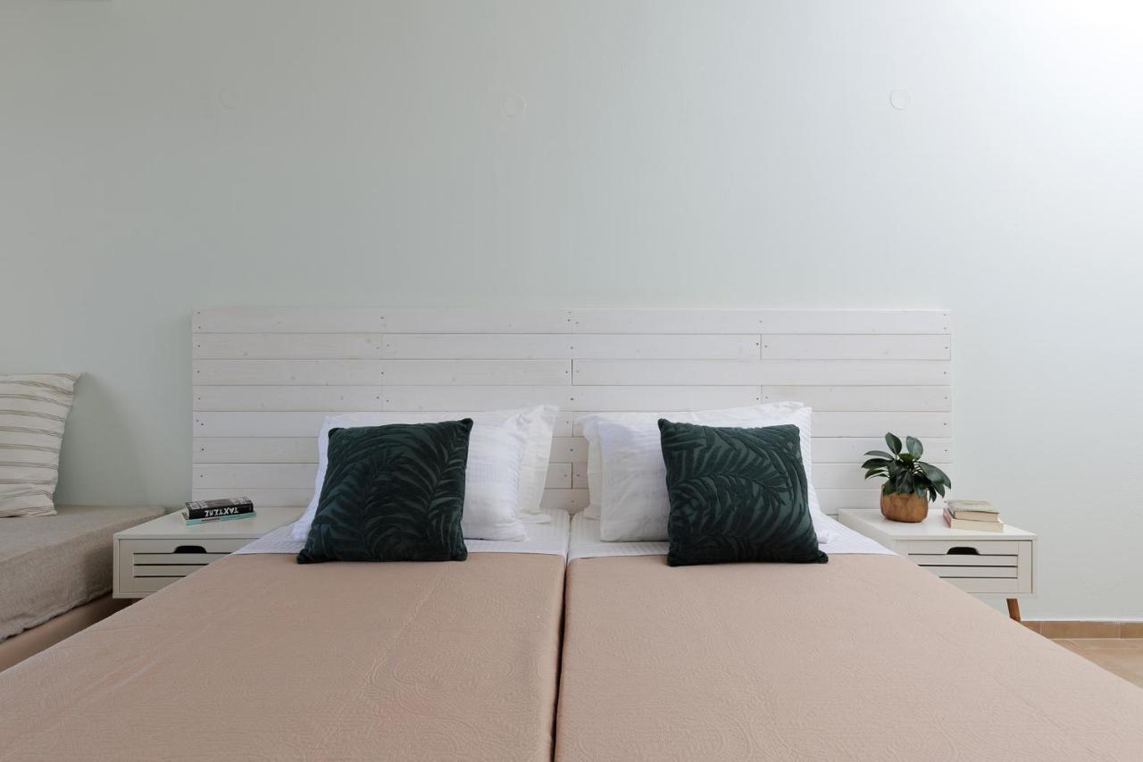 Marina Beachfront Apartment By Konnect, איפסוס מראה חיצוני תמונה